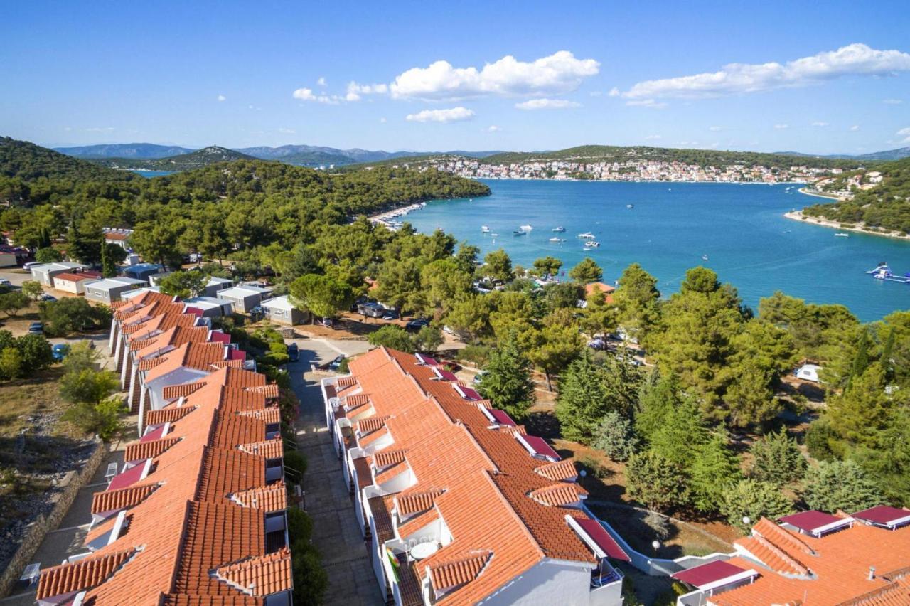Belvilla Apartments In Holiday Resort Jezera Village, Island Murter Tisno Exterior photo